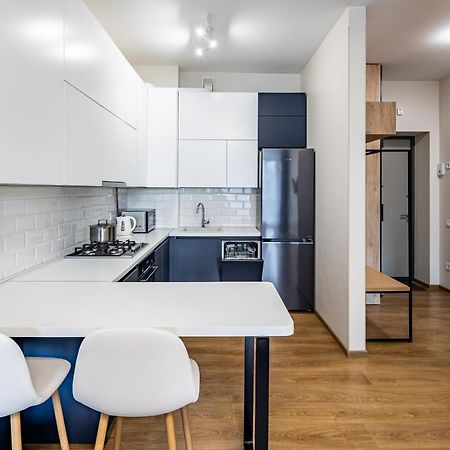 Apartamento Новобудова В Центрі Львова Exterior foto