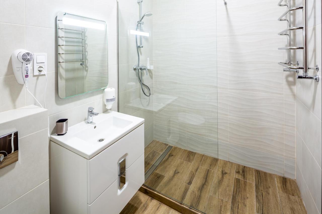 Apartamento Новобудова В Центрі Львова Exterior foto